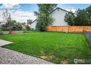 Photo #4: 995318 Listing