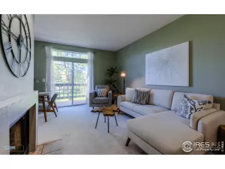 Photo #4: 995445 Listing