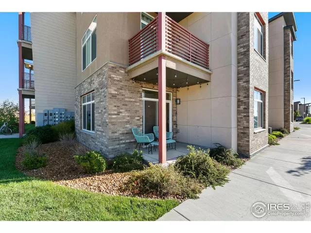 MLS: 995447 Condo For Sale