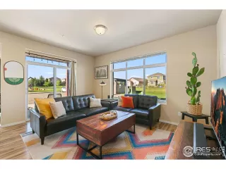 Photo #4: 995447 Listing