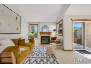 Photo #2: 995512 Listing