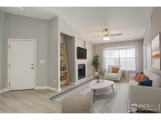 Photo #6: 995530 Listing