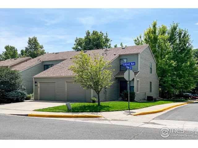 MLS: 995596 Condo For Sale