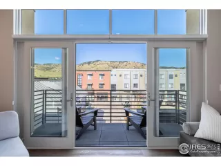 Photo #1: 995705 Listing 