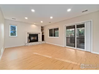 Photo #2: 995706 Listing 