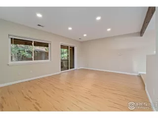 Photo #5: 995706 Listing 