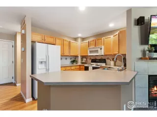 Photo #4: 995746 Listing