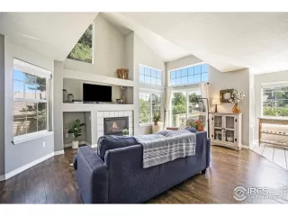 Photo #4: 995765 Listing