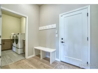 Photo #6: 995792 Listing