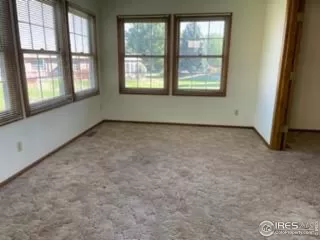 Photo #5: 995836 Listing