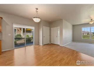 Photo #4: 995859 Listing