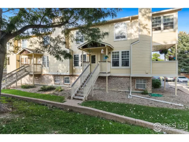 MLS: 995862 Condo For Sale