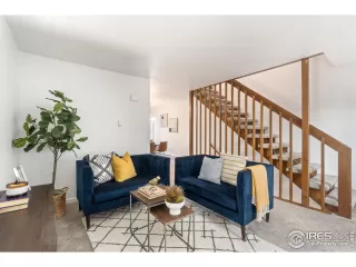 Photo #3: 995862 Listing