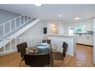 Photo #6: 995935 Listing 