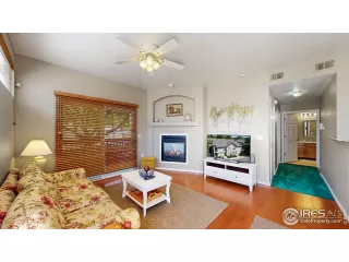 Photo #2: 995953 Listing