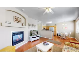 Photo #3: 995953 Listing