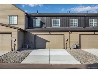 Photo #4: 9960292 Listing