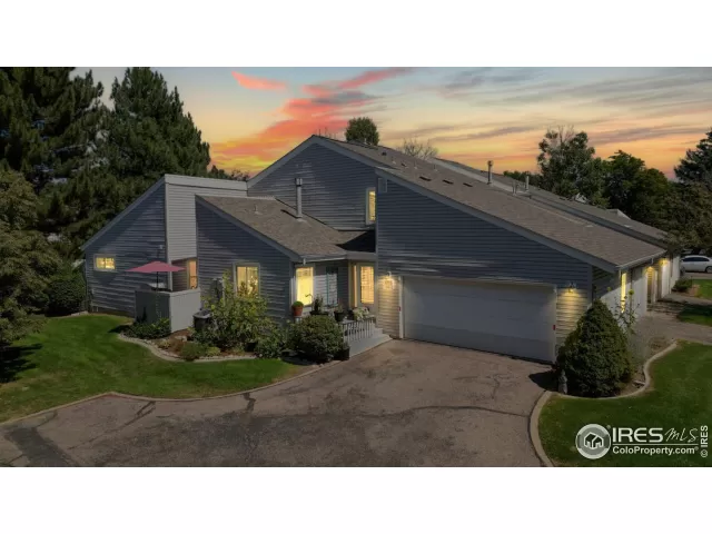 MLS: 996076 Condo For Sale