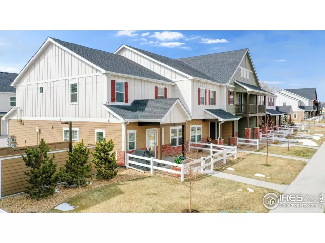 MLS: 996087 Condo For Sale