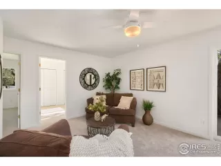 Photo #3: 996221 Listing