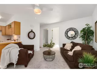 Photo #5: 996221 Listing