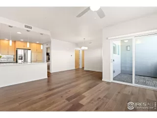 Photo #5: 996255 Listing