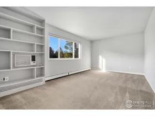 Photo #2: 996267 Listing