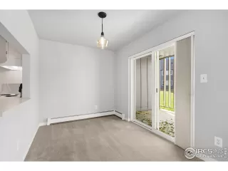 Photo #4: 996267 Listing