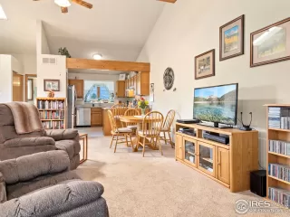 Photo #6: 996273 Listing 