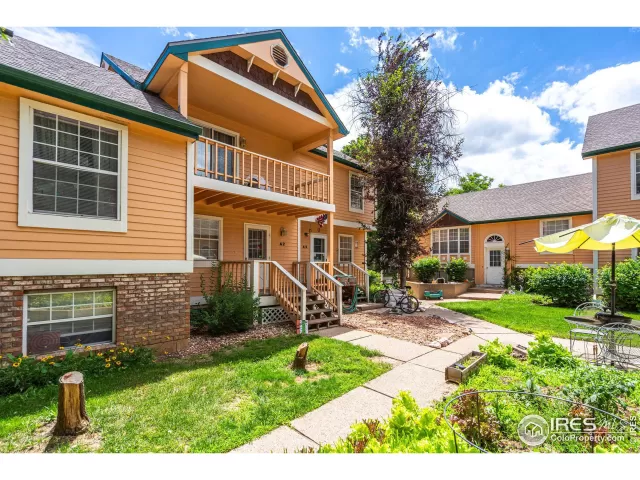 MLS: 996301 Condo For Sale