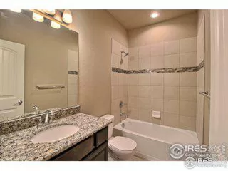 Photo #5: 996327 Listing 