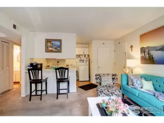 Photo #4: 996344 Listing 
