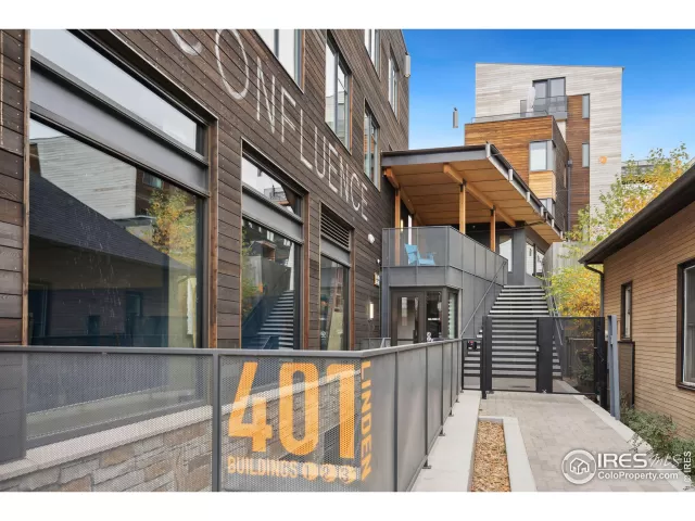 MLS: 996406 Condo For Sale