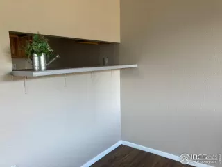 Photo #6: 996451 Listing