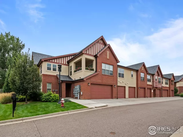 MLS: 996509 Condo For Sale