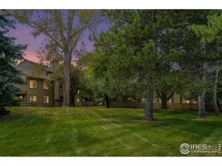 Photo #2: 996563 Listing