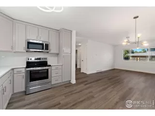 Photo #4: 996586 Listing 