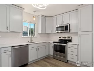 Photo #5: 996586 Listing 