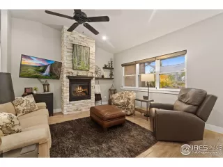 Photo #4: 996627 Listing