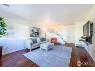 Photo #2: 996699 Listing 