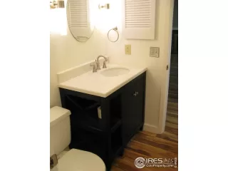 Photo #5: 996732 Listing