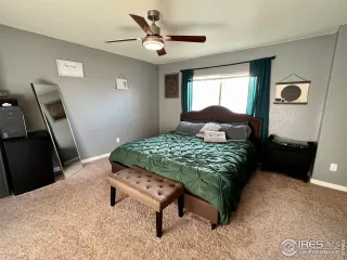 Photo #5: 996742 Listing