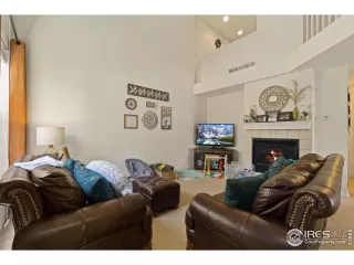 Photo #2: 996938 Listing