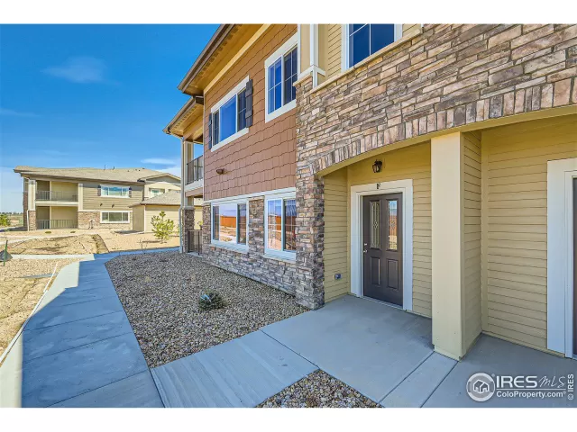 MLS: 997053 Condo For Sale