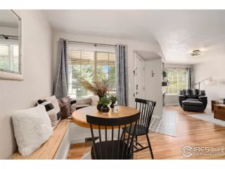 Photo #6: 997056 Listing