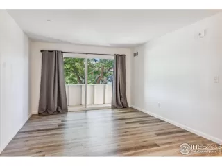 Photo #4: 997080 Listing 