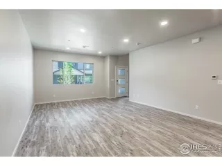 Photo #4: 997081 Listing