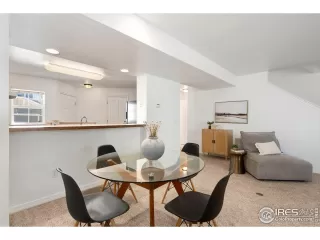 Photo #6: 997089 Listing