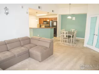 Photo #4: 997118 Listing