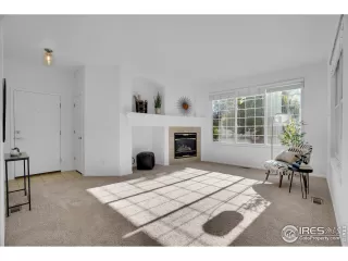 Photo #4: 997147 Listing 